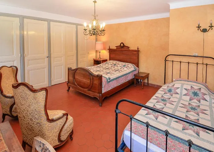 Сasa de vacaciones Lovely In With Kitchen La Garde (Var)