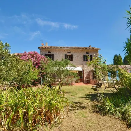 Lovely In With Kitchen 度假居