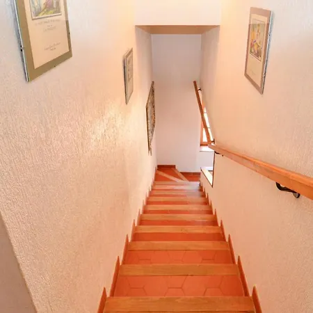 Lovely In With Kitchen *