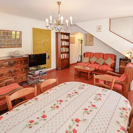 Lovely In With Kitchen Feriehus La Garde (Var)
