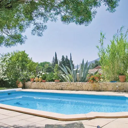 Tatil Evi Lovely In With Kitchen La Garde (Var)