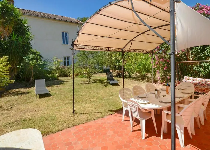 Lovely In With Kitchen * La Garde (Var)