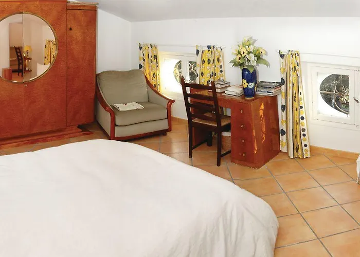 Holiday home Lovely In With Kitchen *